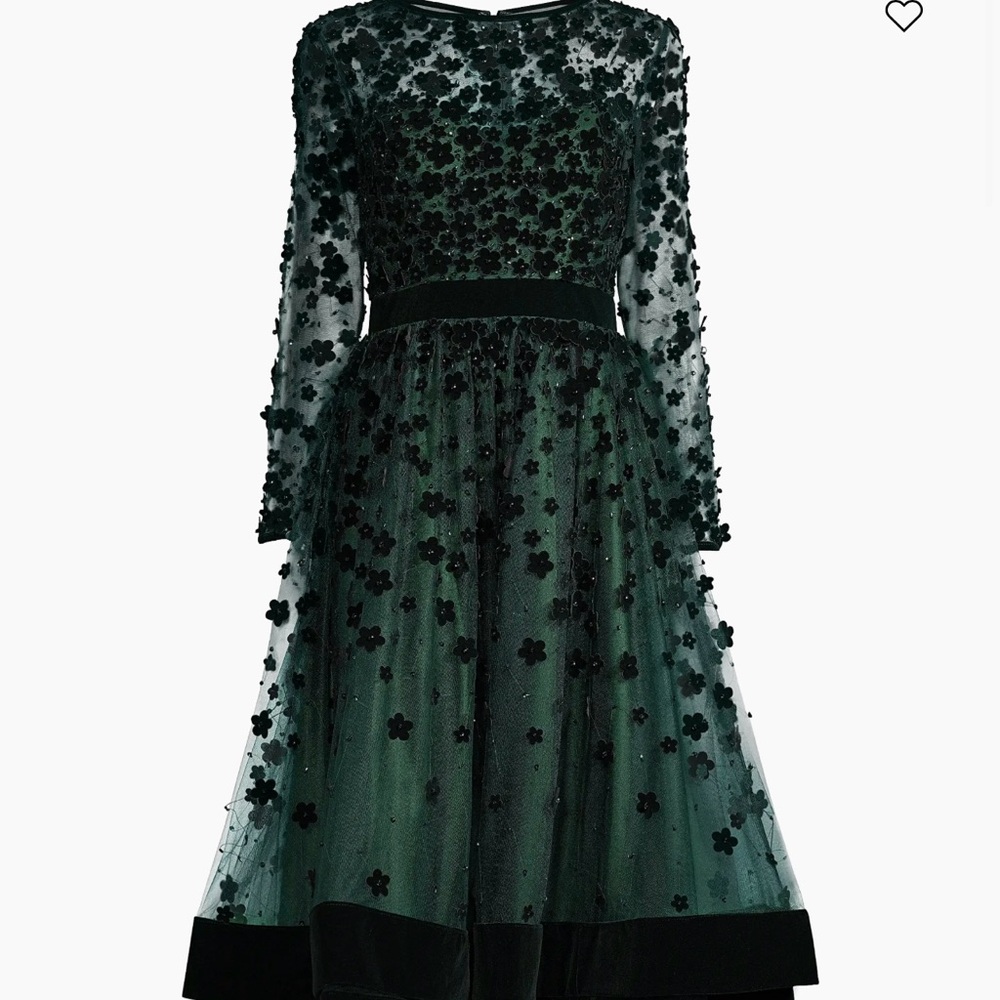 NWT Mac Duggal Emerald Floral Appliqué Velvet Detail Long Sleeve Dress